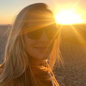 Meet your Posher, Chrissy